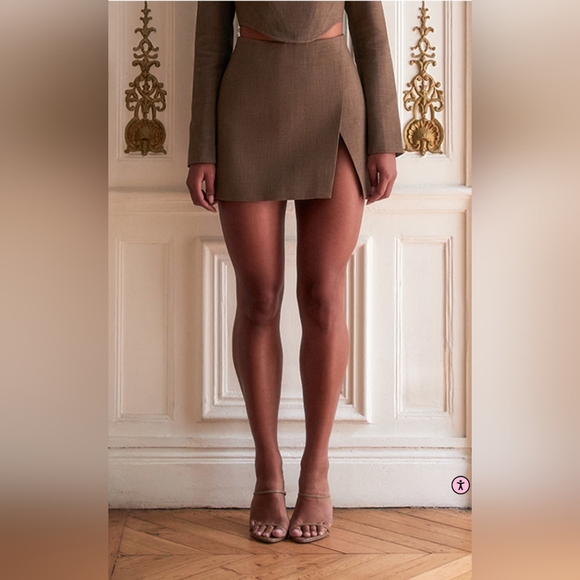 Taupe Set - Picture 4 of 6